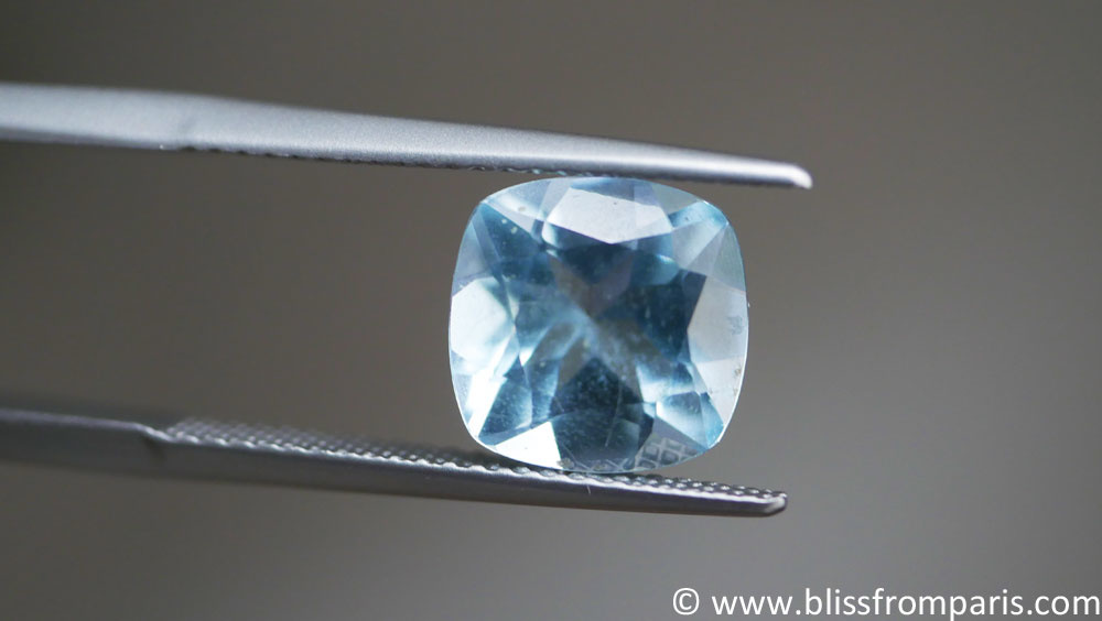 The univers of gemstones course at School of Jewelry Arts – Bliss From ...